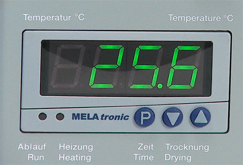 Автоклав Melatronic23 арт ME10023 табло Автоклав Melatronic23 арт ME10023 табло